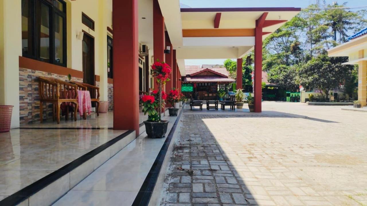 Ahlen Pangandaran Hotel Ngoại thất bức ảnh